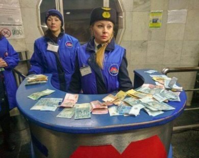Пояснення Харківського окружного адміністративного суду щодо зупинення рішень Виконкому міськради про підвищення вартості проїзду