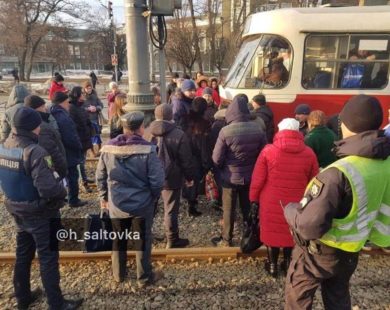 Прокуратура розпочала кримінальне провадження за фактом невиконання рішень суду Харківською міськрадою щодо призупинення рішення про підняття тарифів на проїзд у метрополітені, трамваях і тролейбусах