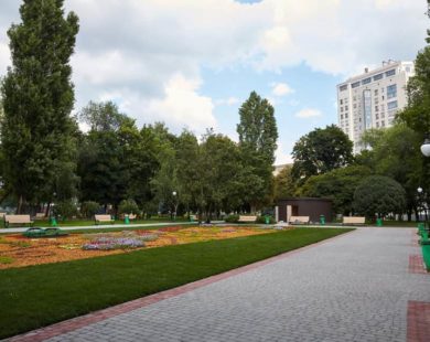 “Золоті” лавочки Кернеса