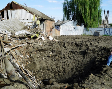 В Пісочині знищено штаб Азова – селищний голова спростовує фейк міноборони росії
