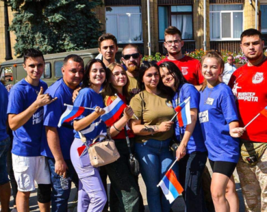Як приїзжі “волонтери” створюють картинку для російських ЗМІ у Куп’янську