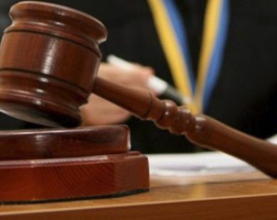 Справу щодо державної зради Старосалтівського голови передали до суду: відбулося перше засідання