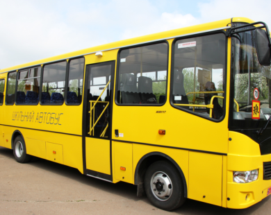 Харківська обладміністрація придбає 30 шкільних автобусів за 75 мільйонів