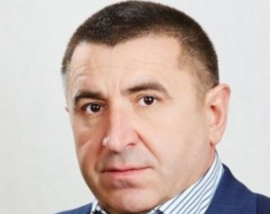 Суд відмовився арештувати майно та фірми харківського ексдепутата, який отримав паспорт рф та активно розвиває російський бізнес